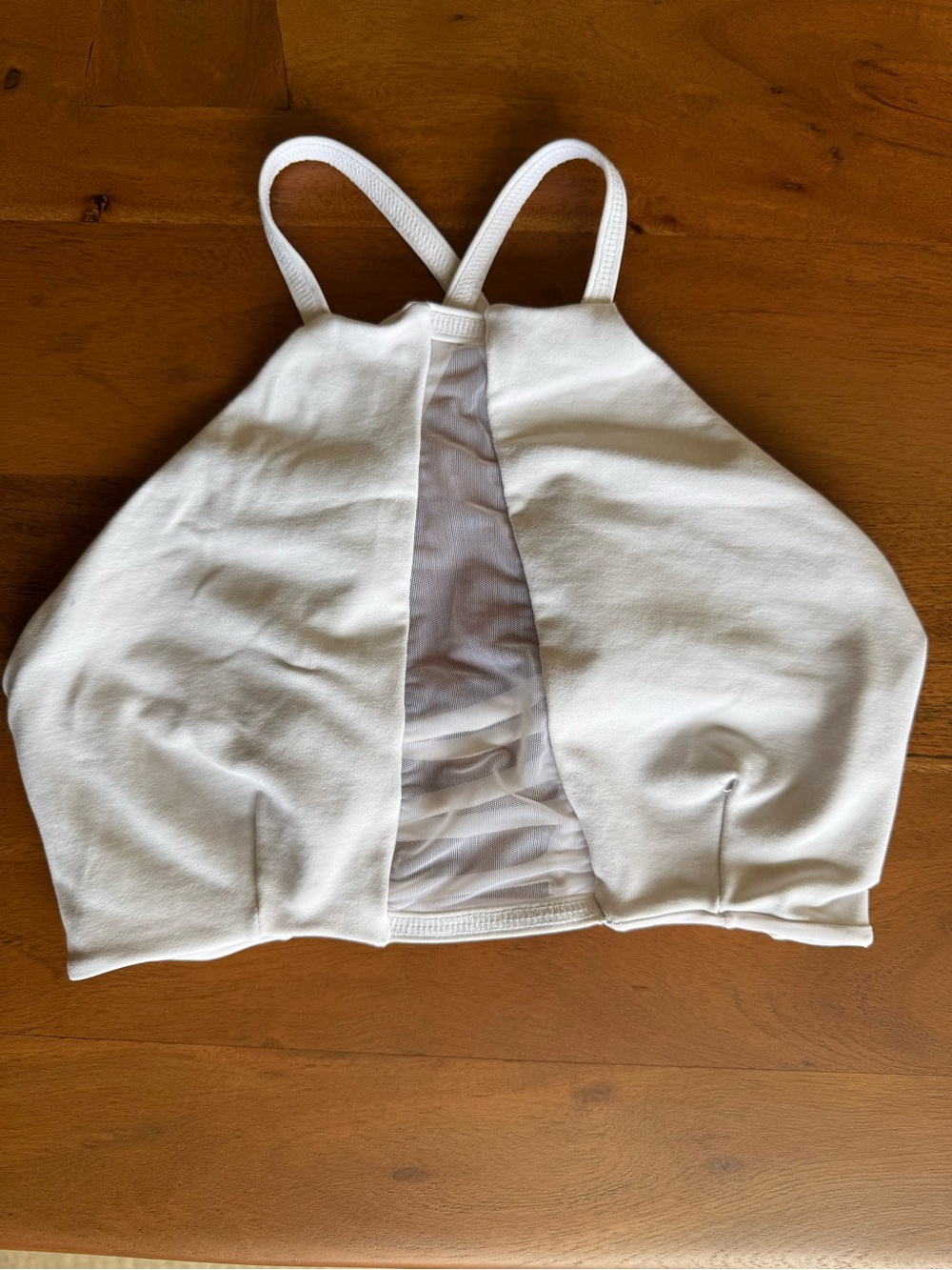 Mika Yoga Wear White High-Neck Sports Bra with Mesh Panel